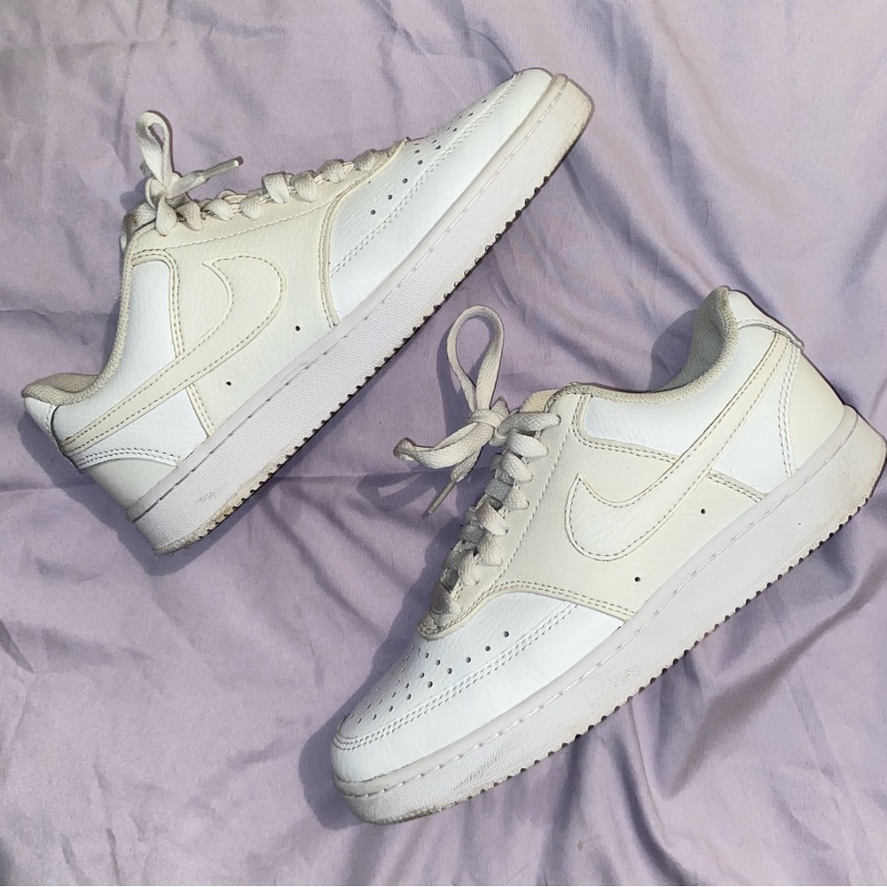 nike shoes court vision white sneakers women size 7 - Picture 2 of 8